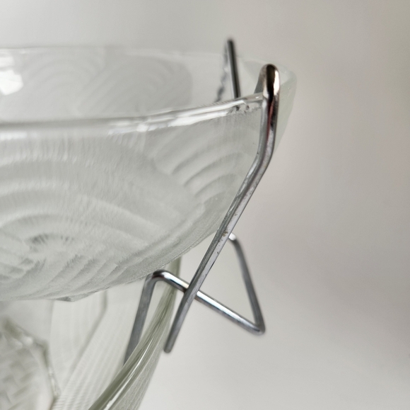 Vintage Pasari Wicker Pattern Glass Chip'N Dip Bowl Set - Picture 8 of 14